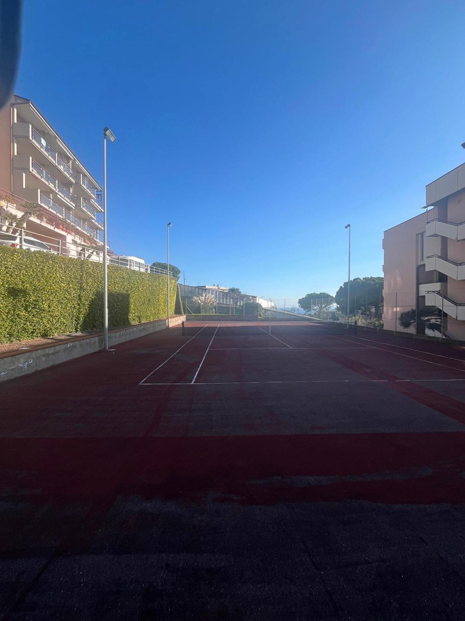 Terrazzavistamare, Piscina, Campodatennis Lejlighed Sanremo Eksteriør billede